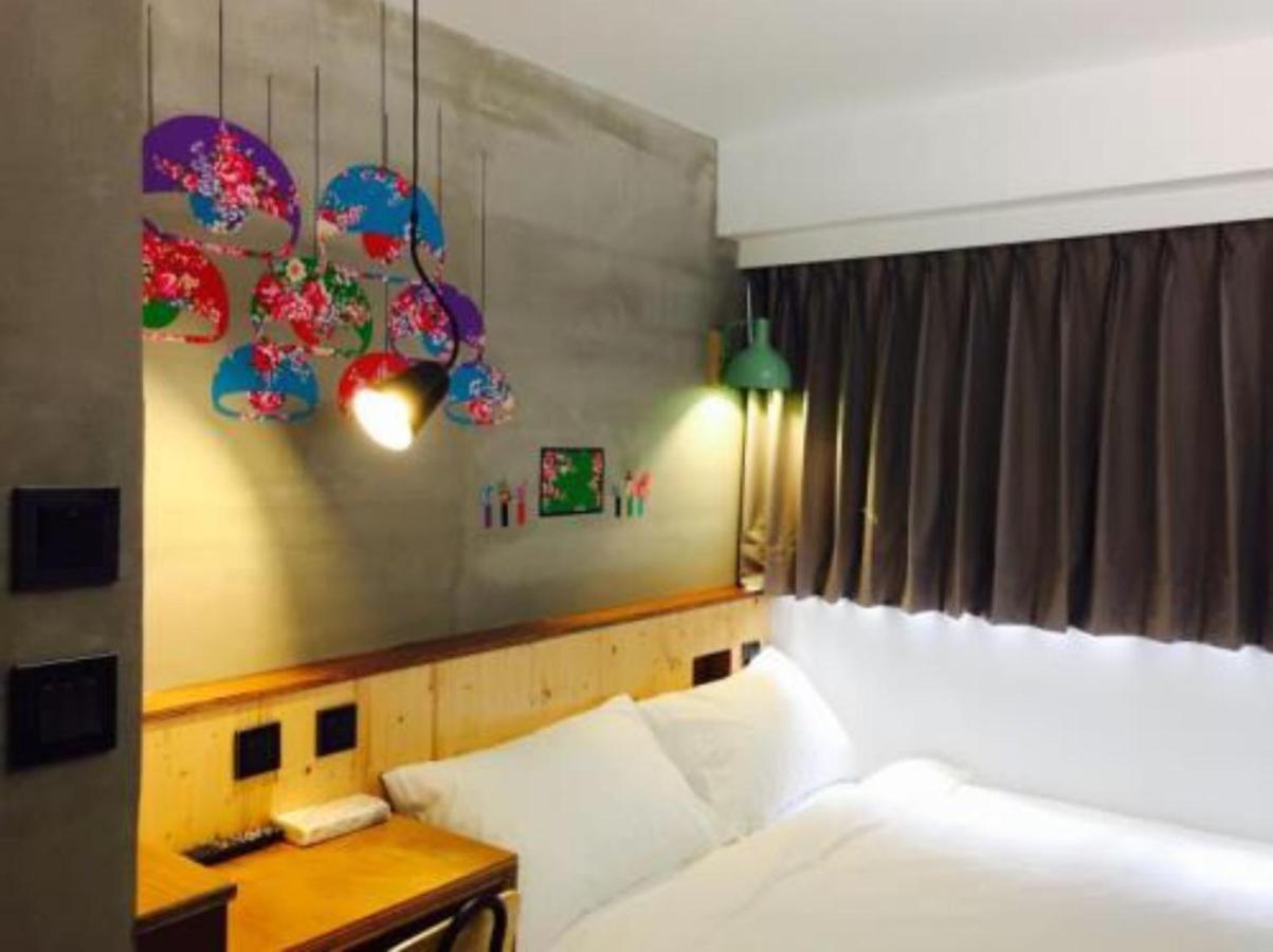 Just Inn Xin Yi 正旅館 信義 Taipei Extérieur photo